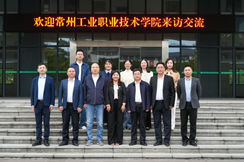 图片4(1).jpg 图片4(1).jpg